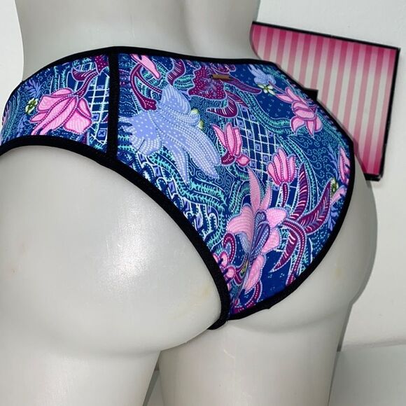 🔥VICTORIA SECRET swimsuit bottom bikini SZ Small  NEW - Picture 2 of 5